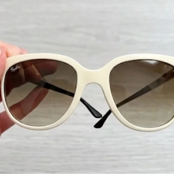 Ray-Ban Cats 1000 - White & Black Sunglasses - Picture 5 of 9